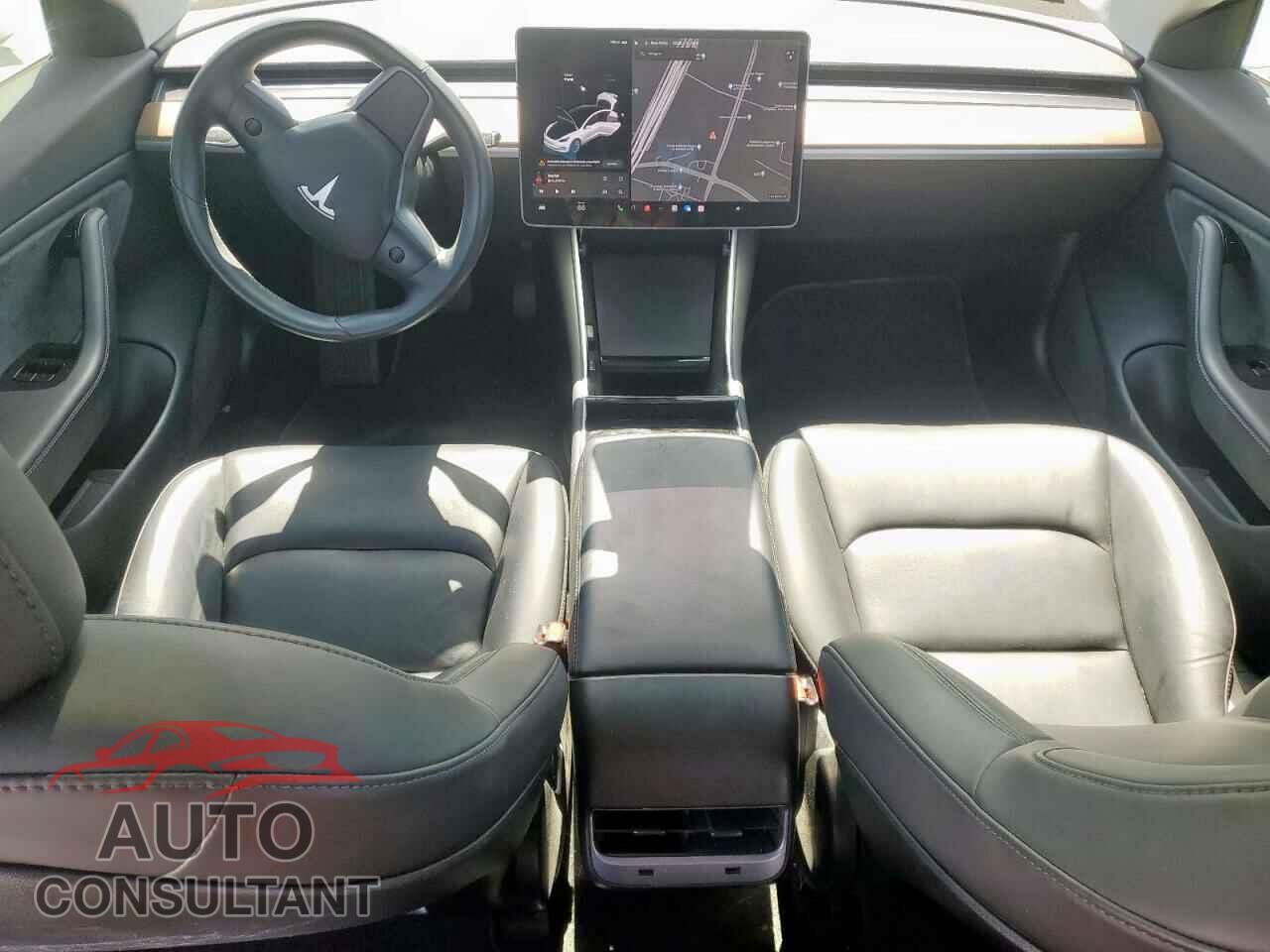 TESLA MODEL 3 2018 - 5YJ3E1EB3JF067581