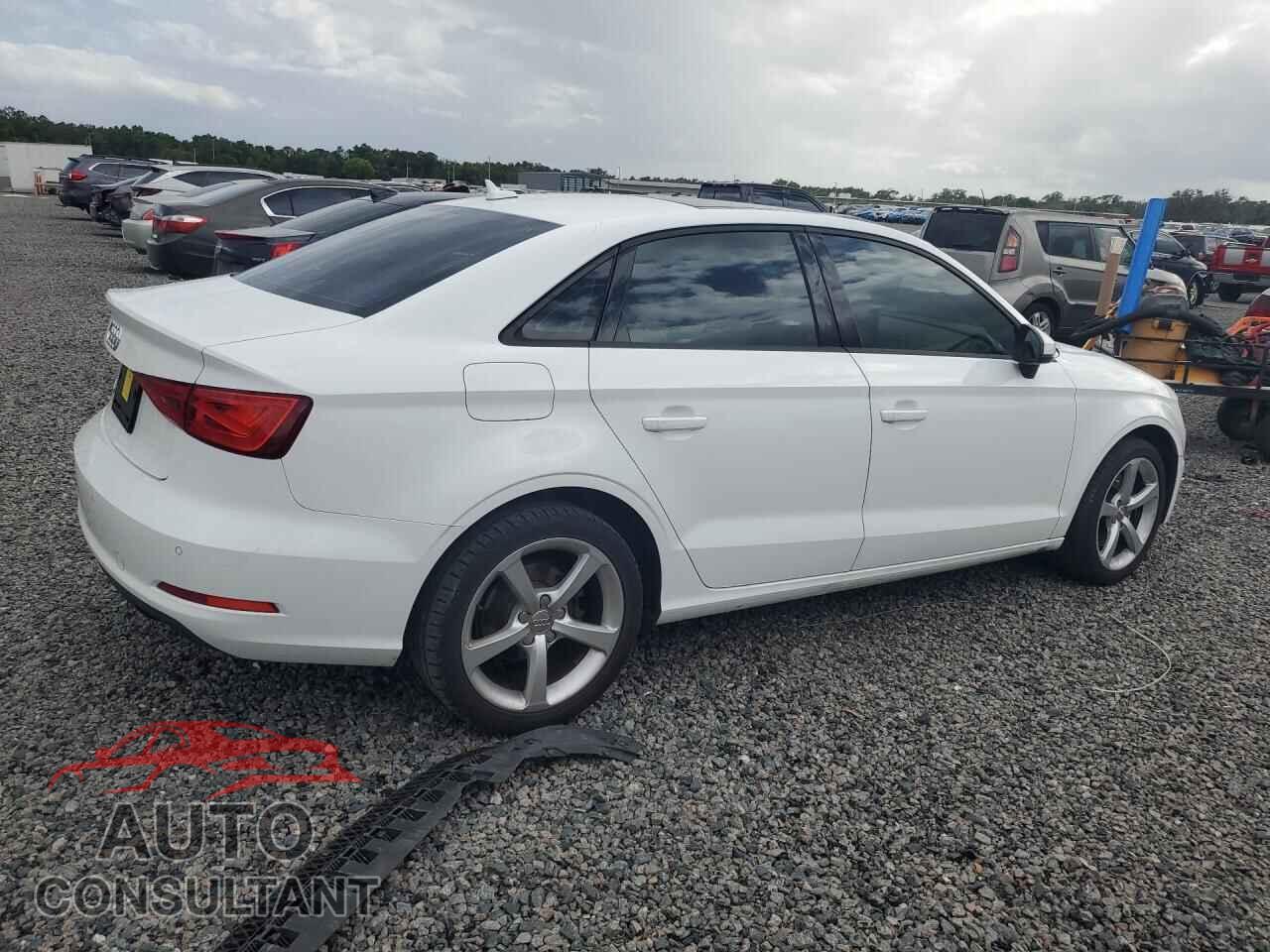 AUDI A3 2016 - WAUA7GFF2G1065910