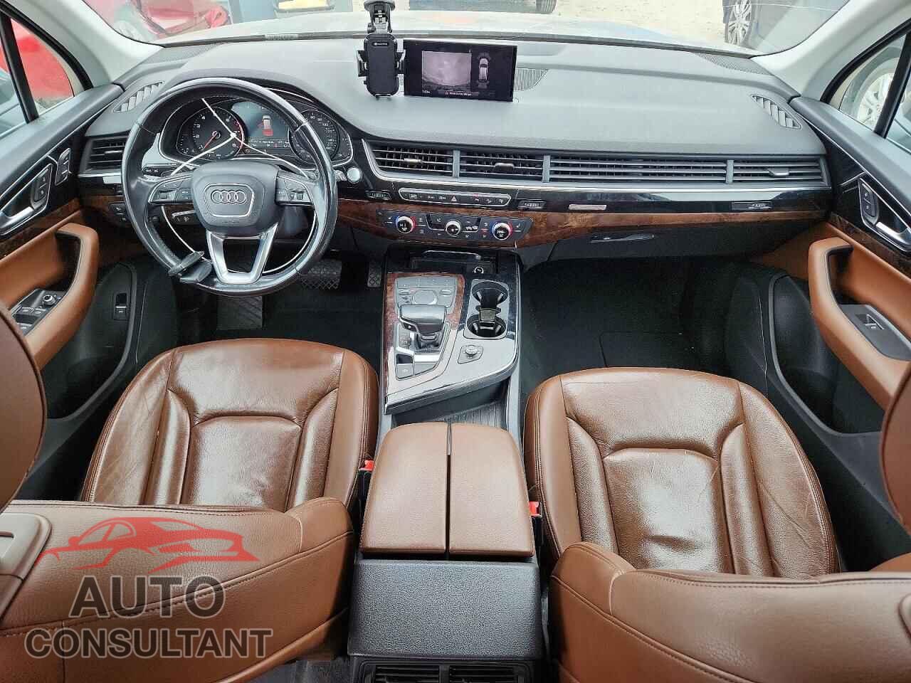 AUDI Q7 2017 - WA1AAAF73HD025520