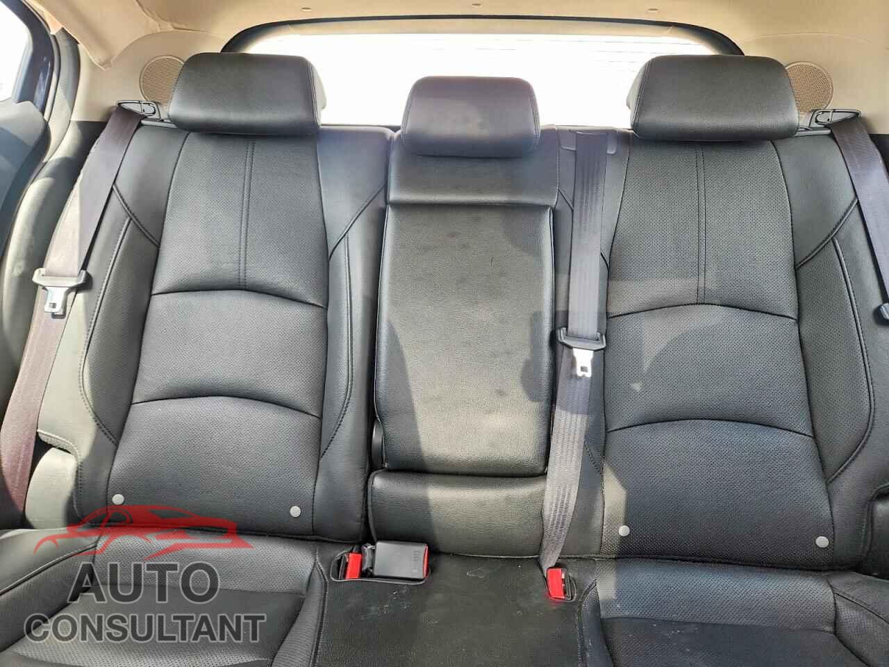 MAZDA 3 2017 - JM1BN1M39H1134015