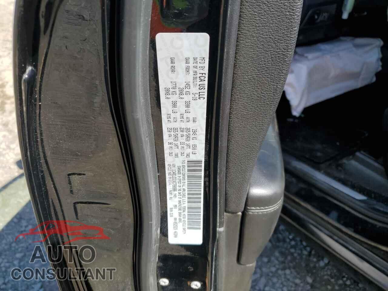 DODGE DURANGO 2019 - 1C4RDJDG1KC798986