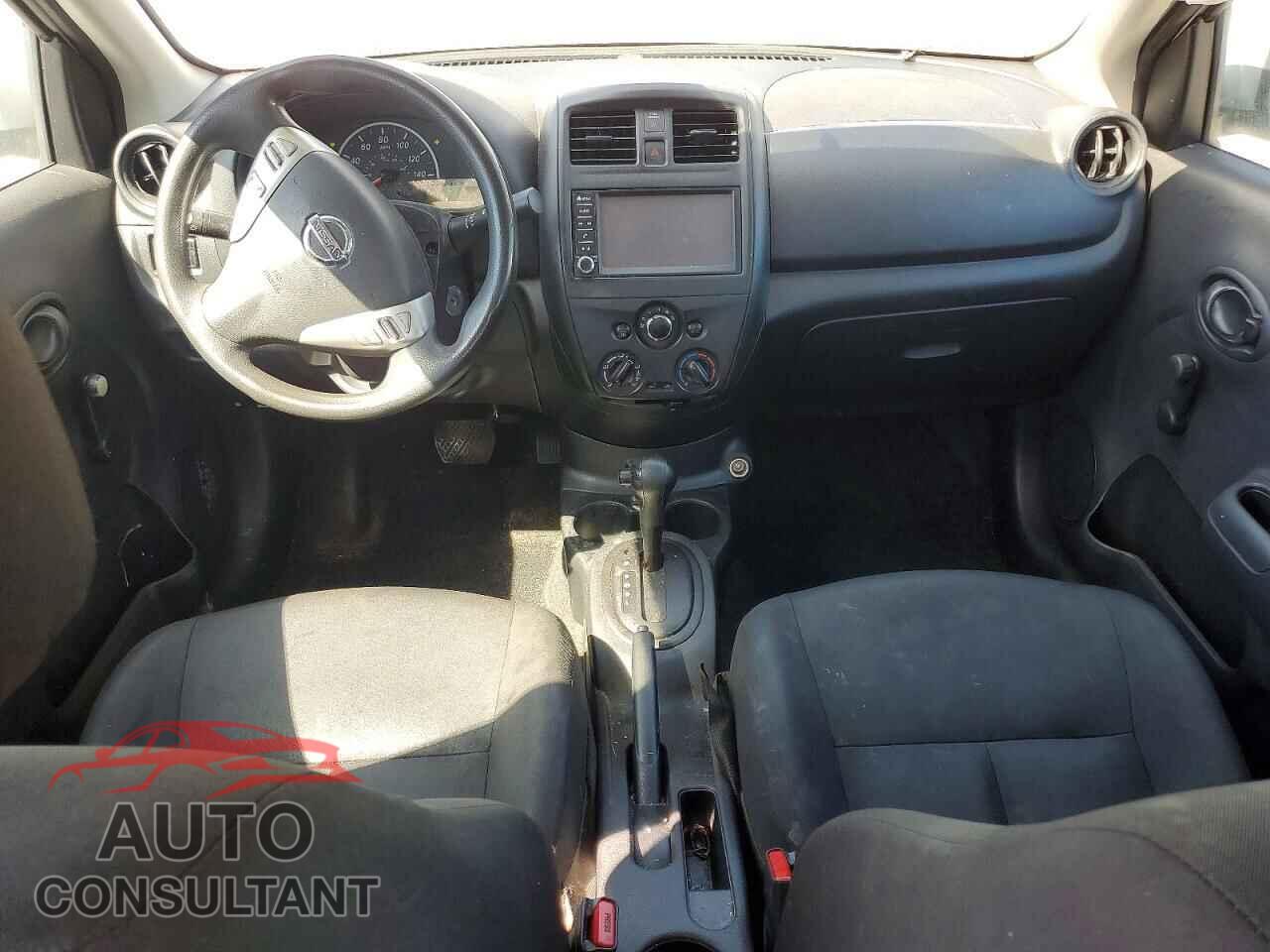 NISSAN VERSA 2019 - 3N1CN7AP3KL815952