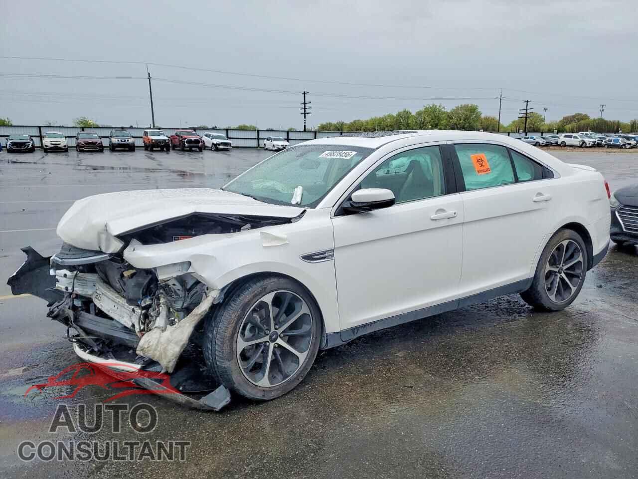 FORD TAURUS 2014 - 1FAHP2H88EG131413