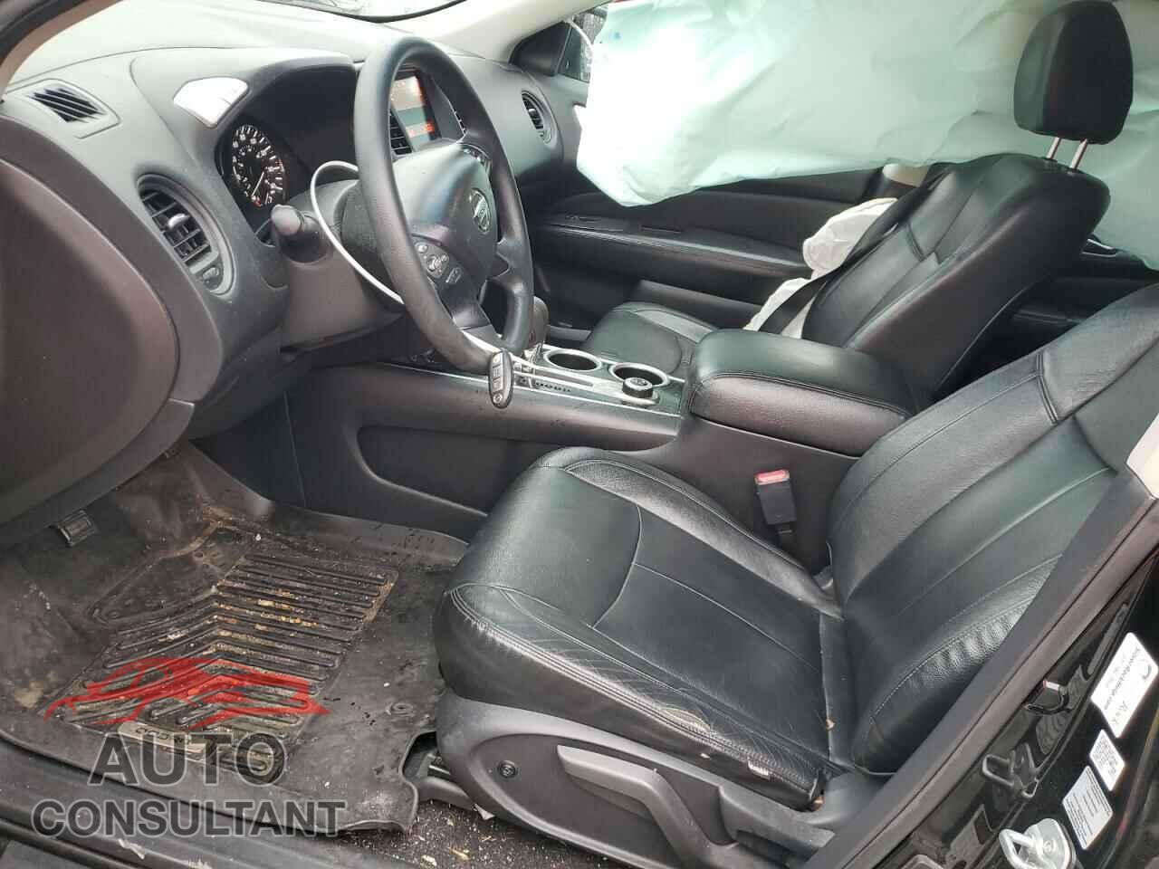 NISSAN PATHFINDER 2015 - 5N1AR2MM9FC673620