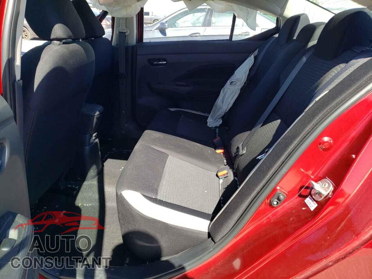 NISSAN VERSA 2021 - 3N1CN8EVXML918447