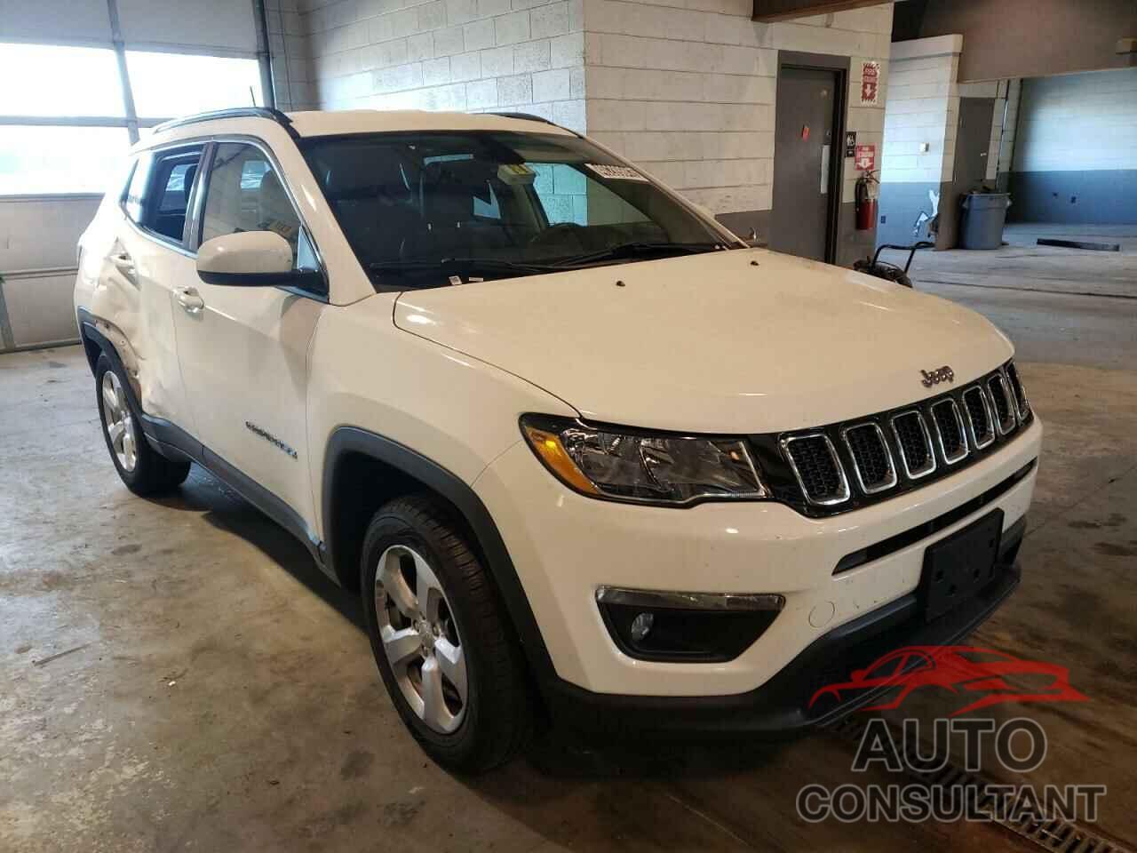 JEEP COMPASS 2018 - 3C4NJDBB2JT398356