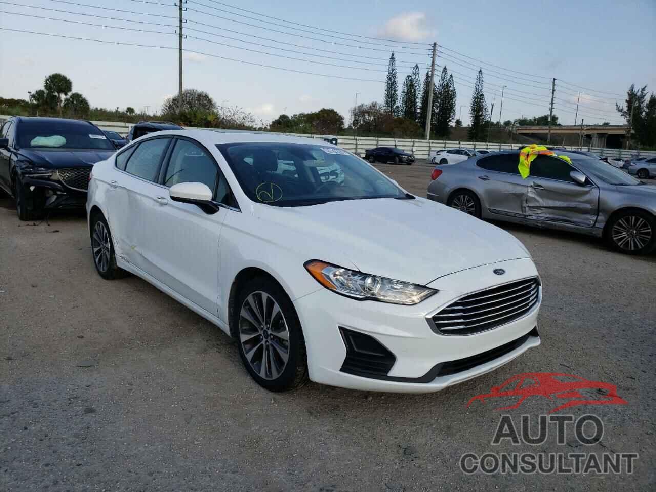 FORD FUSION 2020 - 3FA6P0T91LR191521