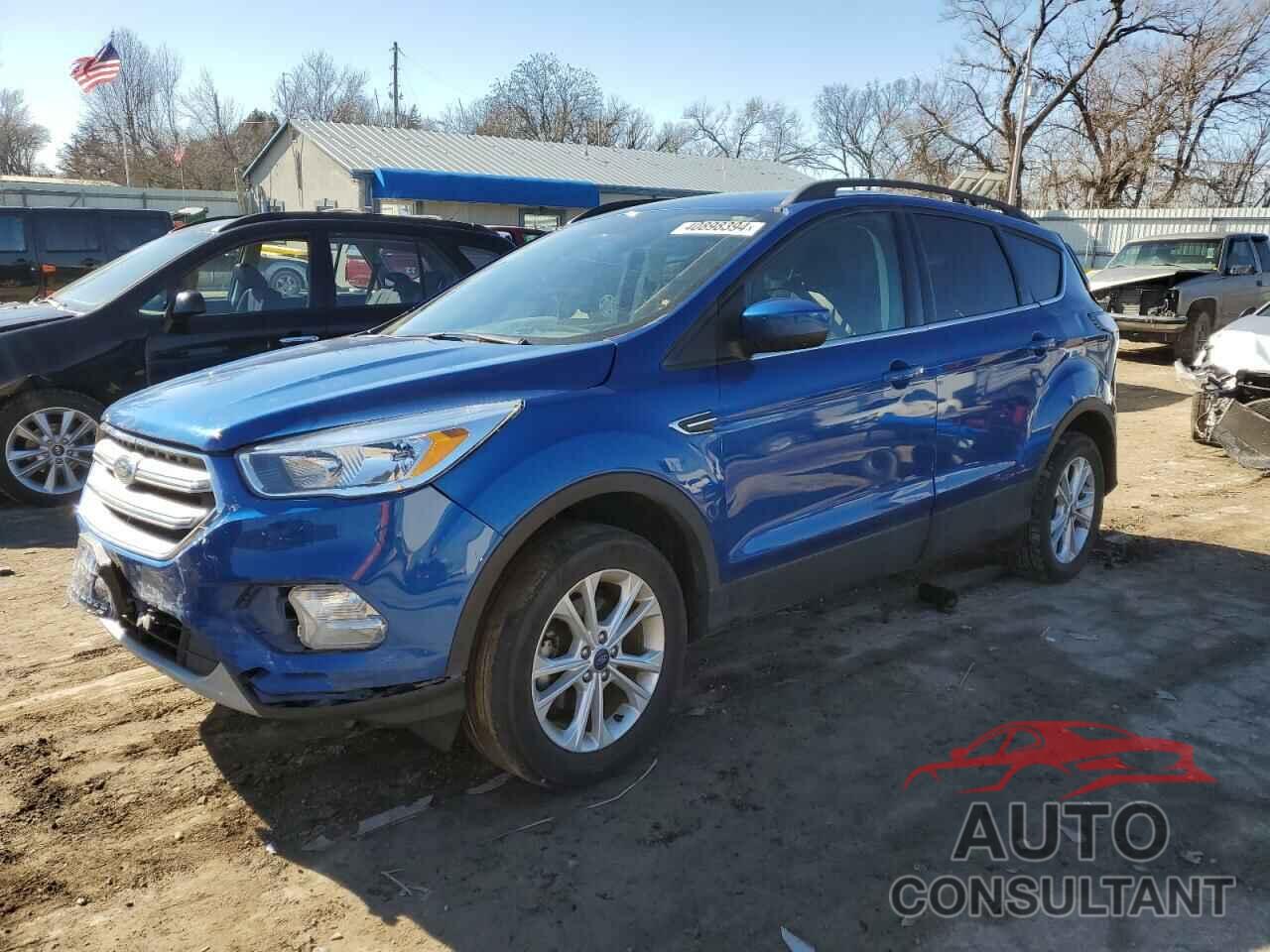 FORD ESCAPE 2018 - 1FMCU0GD7JUD43856