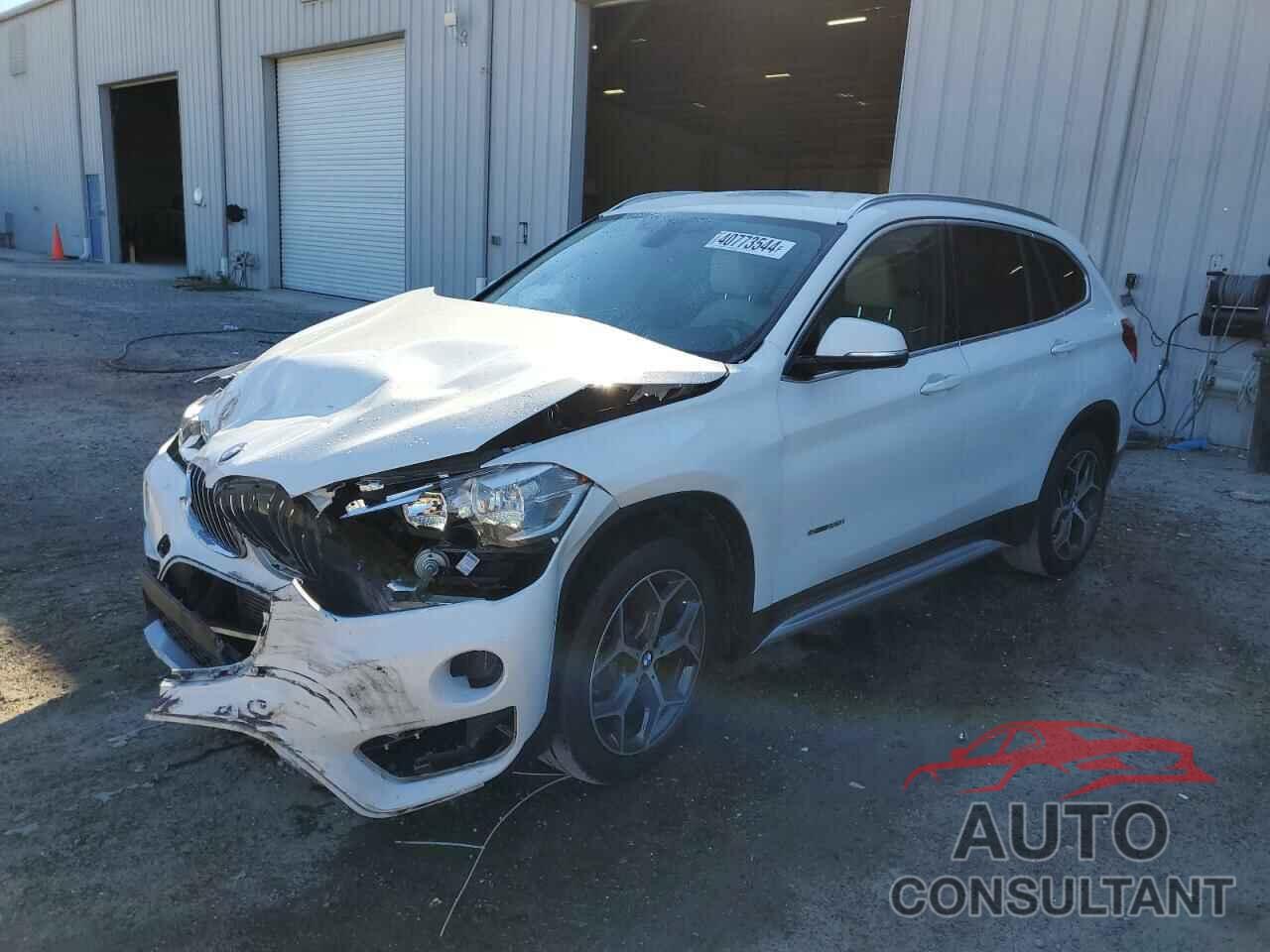 BMW X1 2018 - WBXHU7C31J5L05035