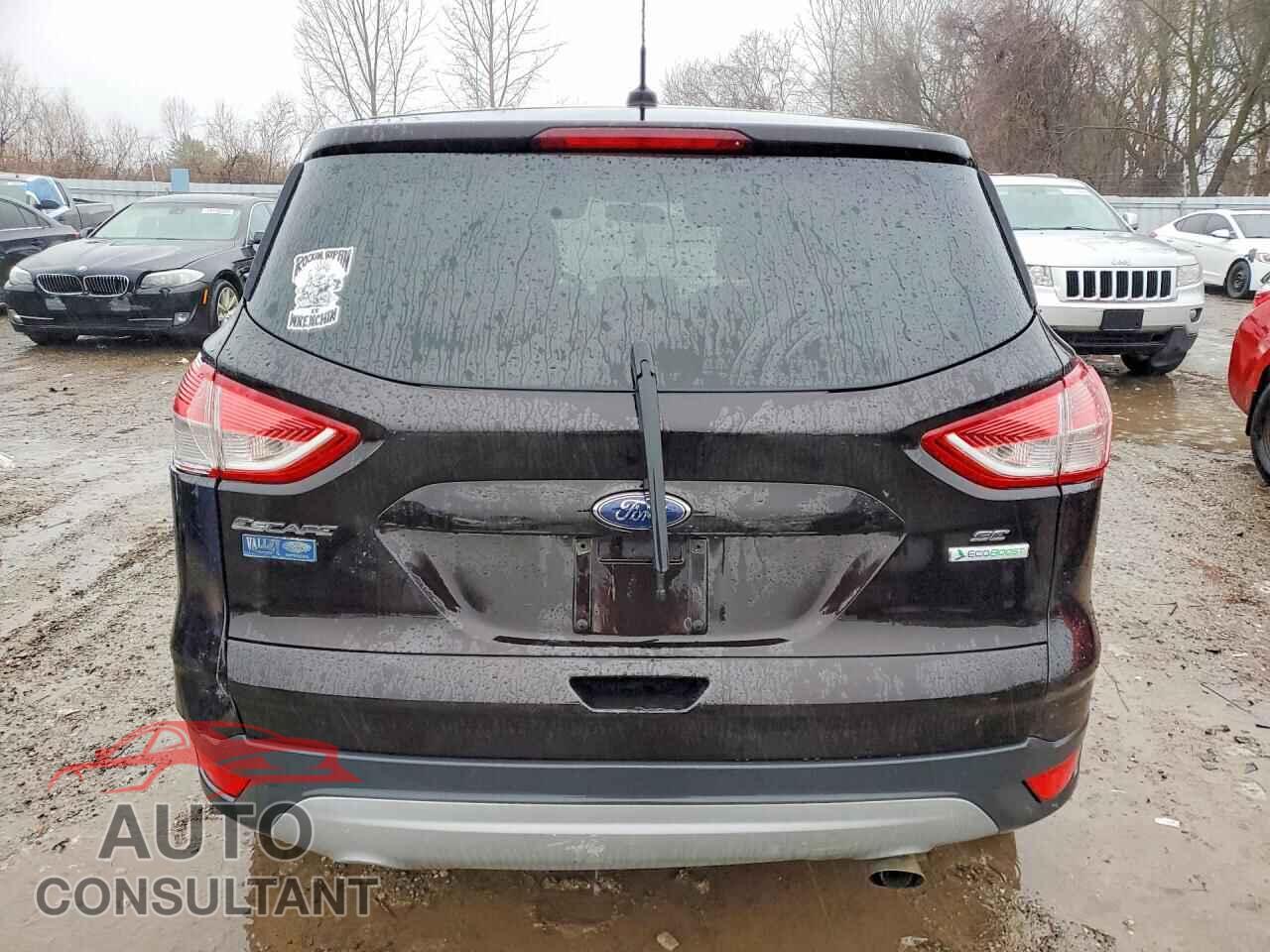 FORD ESCAPE 2013 - 1FMCU0GX8DUB58018