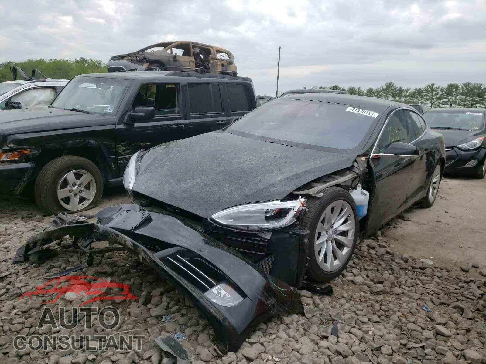 TESLA MODEL S 2017 - 5YJSA1E24HF194714