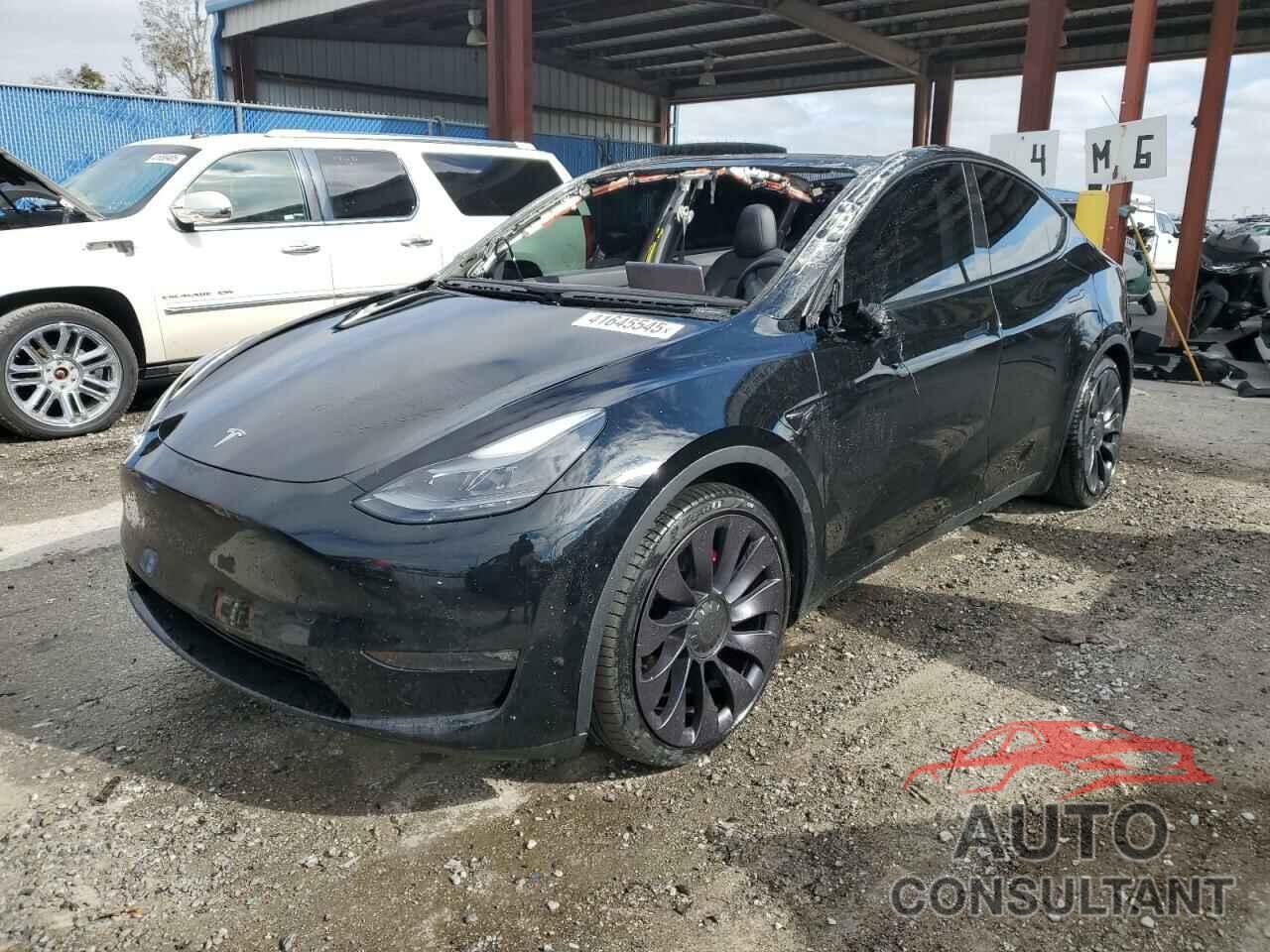 TESLA MODEL Y 2021 - 5YJYGDEF4MF252361