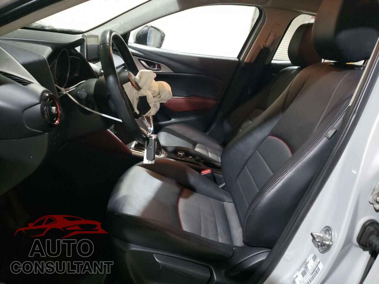MAZDA CX-3 2016 - JM1DKBC71G0126734