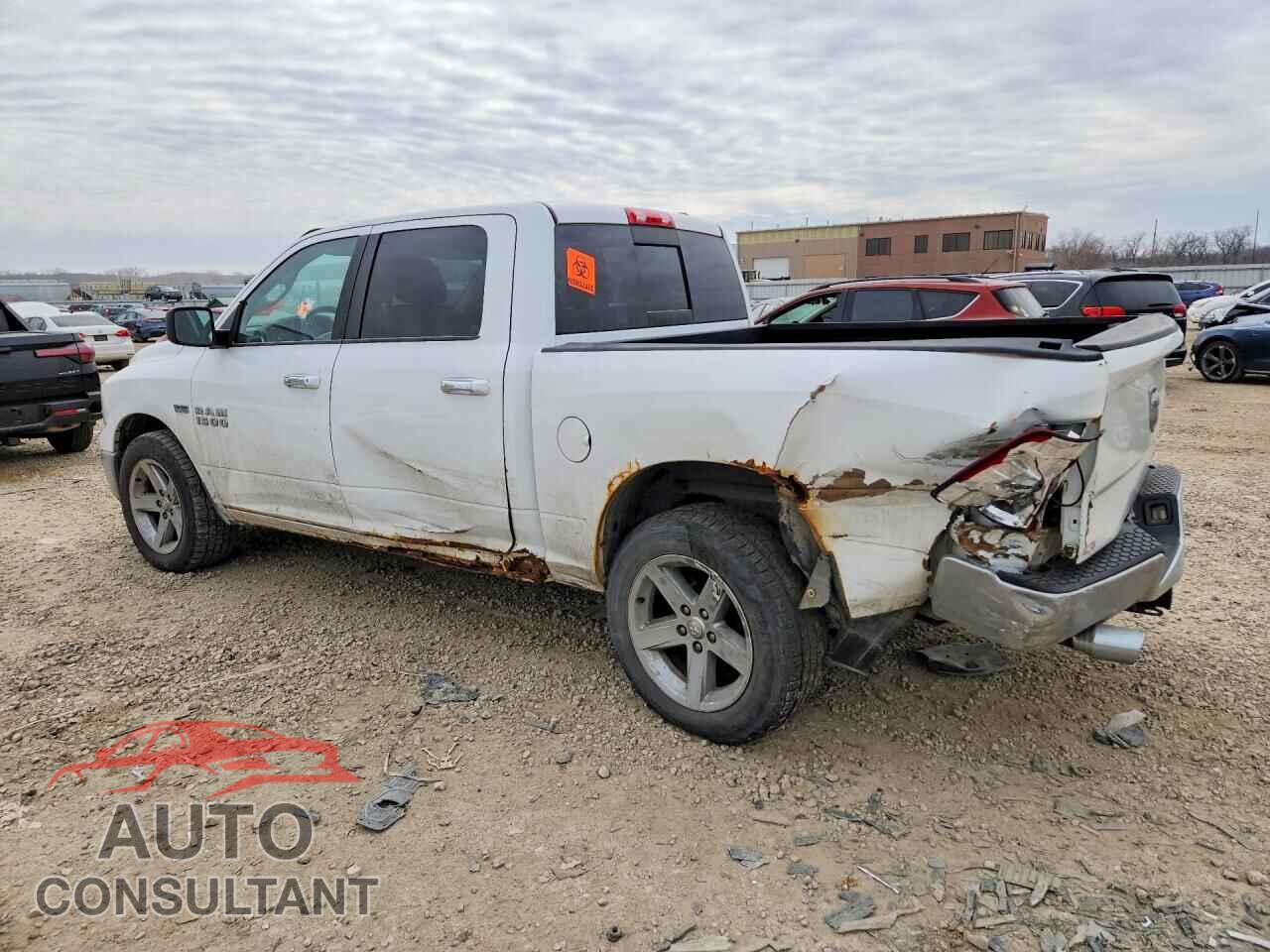DODGE RAM 1500 2012 - 1C6RD7LT7CS126527