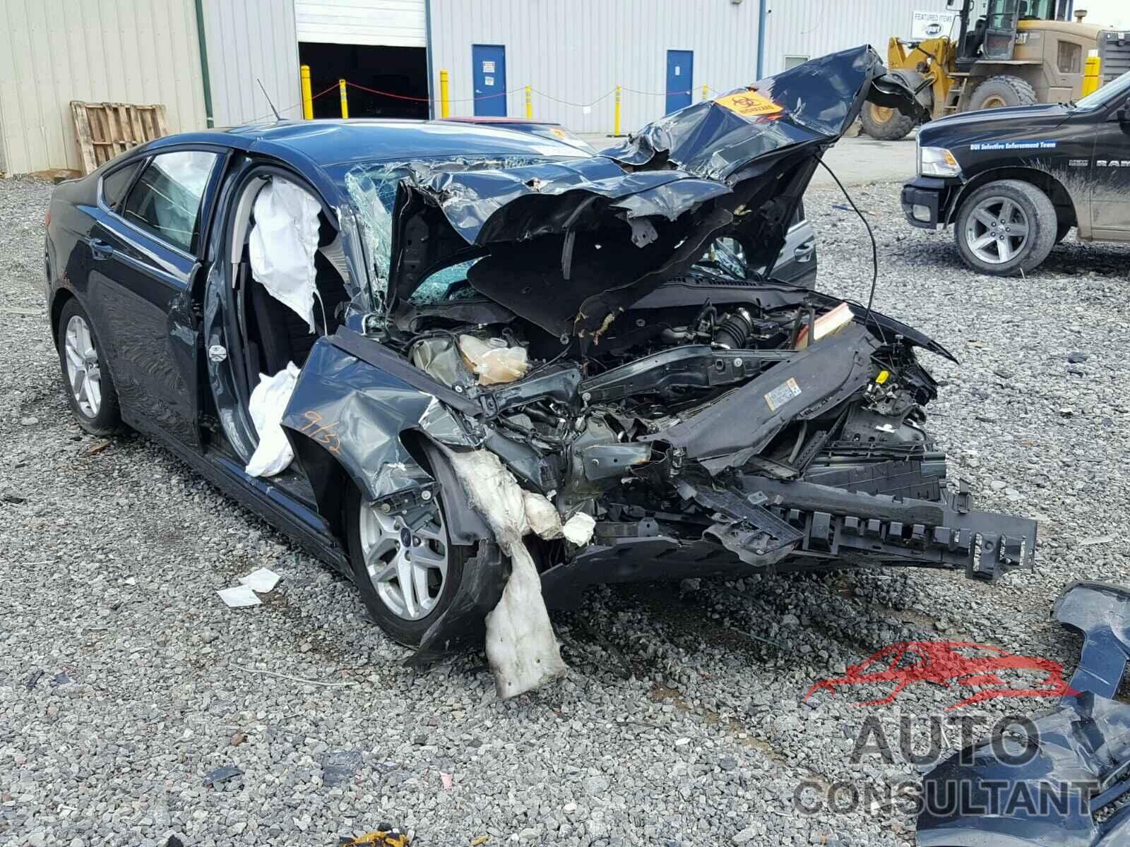FORD FUSION 2015 - 1FA6P0H78F5125692