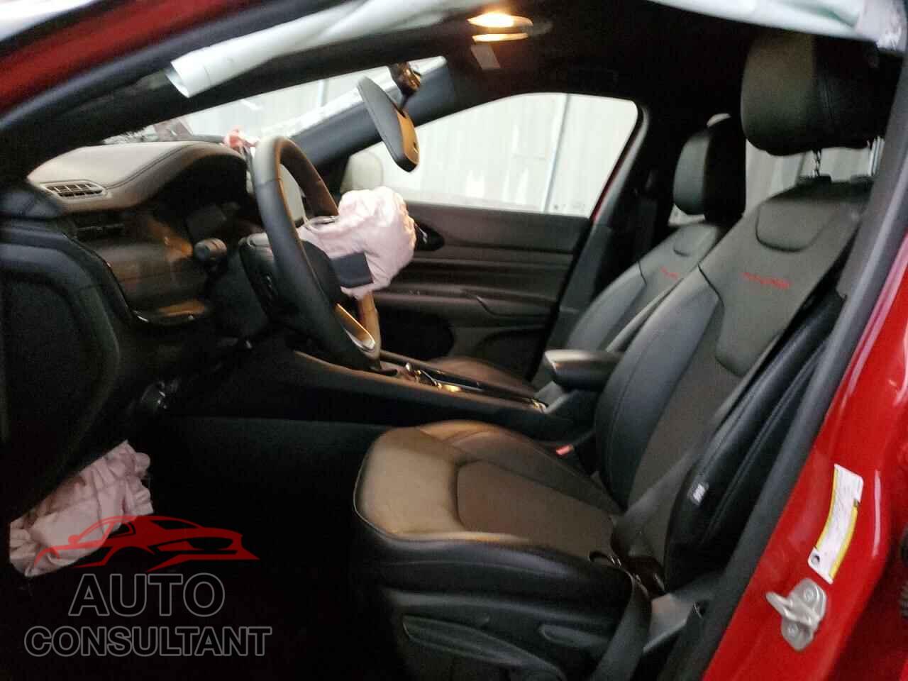 JEEP COMPASS 2024 - 3C4NJDDN8RT608395