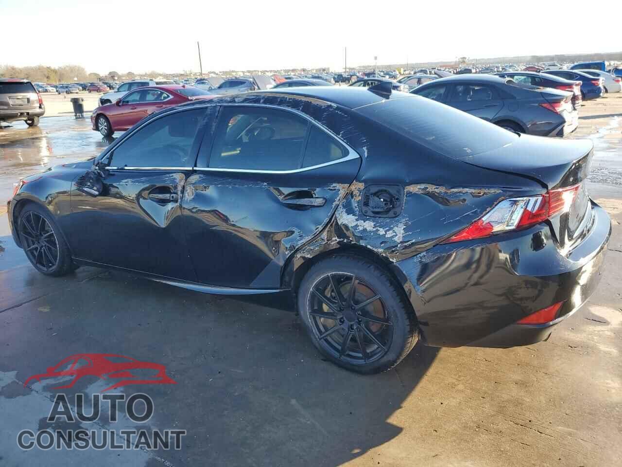 LEXUS IS 2015 - JTHBF1D27F5047156