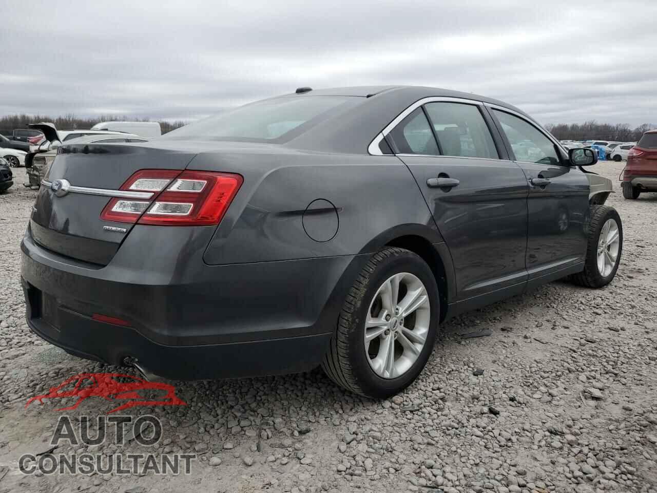 FORD TAURUS 2018 - 1FAHP2D85JG138500