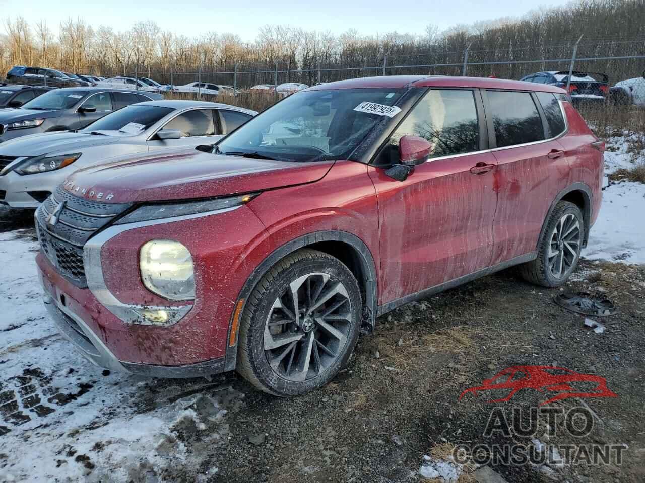 MITSUBISHI OUTLANDER 2022 - JA4J3UA88NZ082984