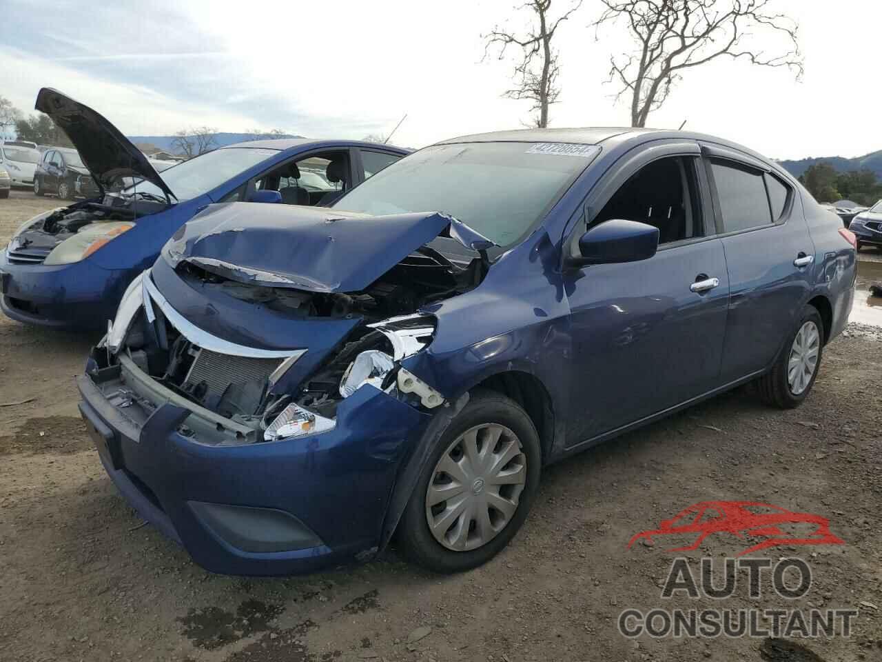 NISSAN VERSA 2019 - 3N1CN7APXKL871791