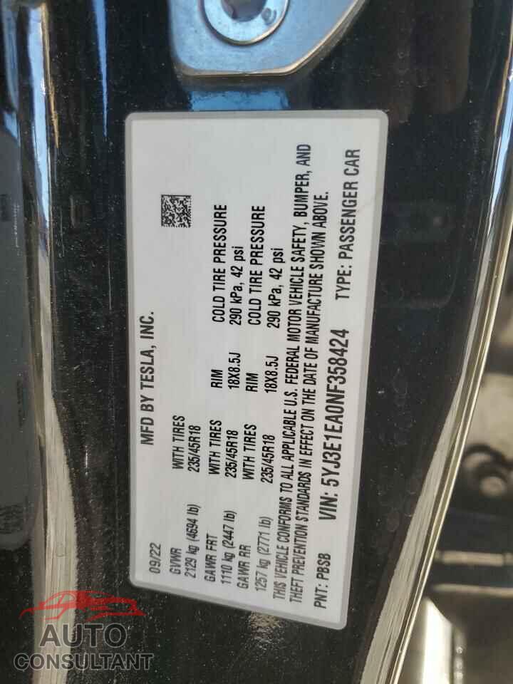 TESLA MODEL 3 2022 - 5YJ3E1EA0NF358424