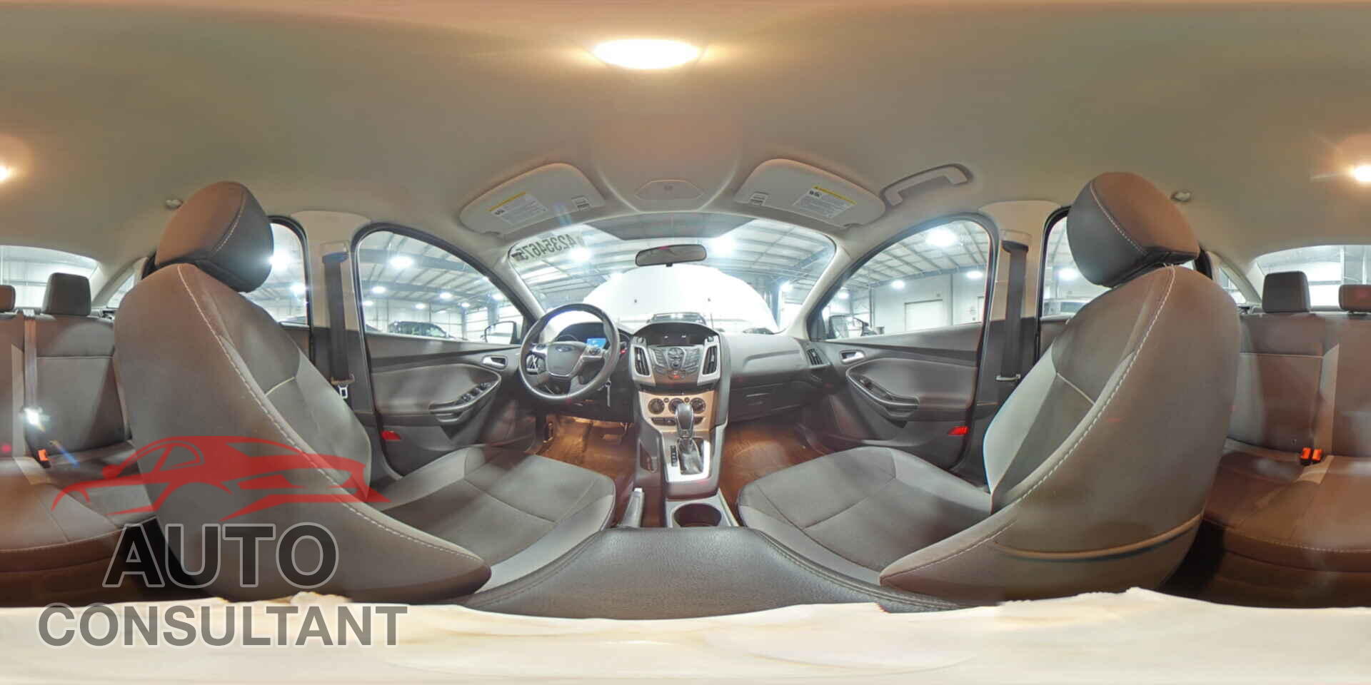 FORD FOCUS 2014 - 1FADP3F23EL390952