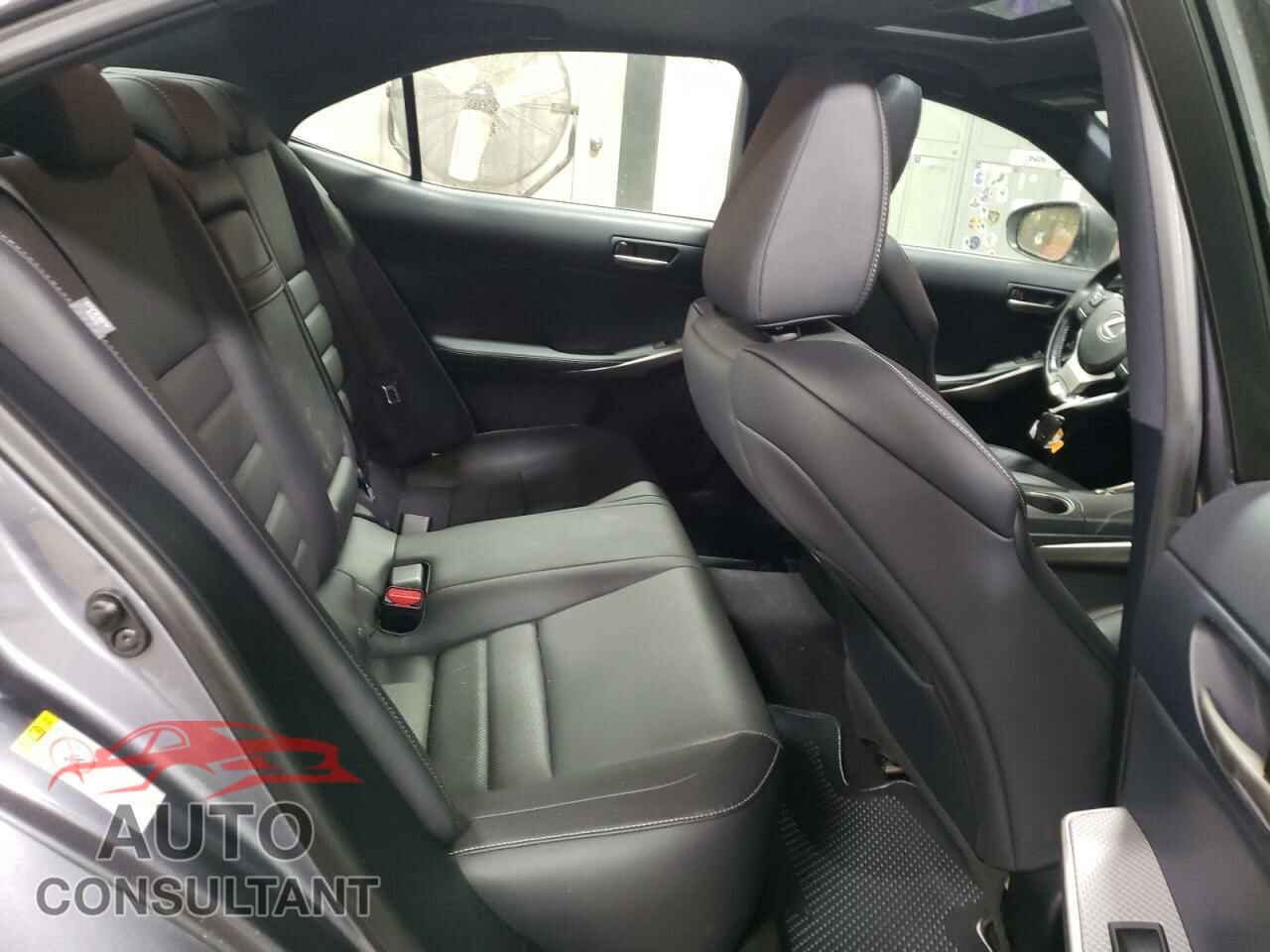 LEXUS IS 2017 - JTHCM1D23H5024003