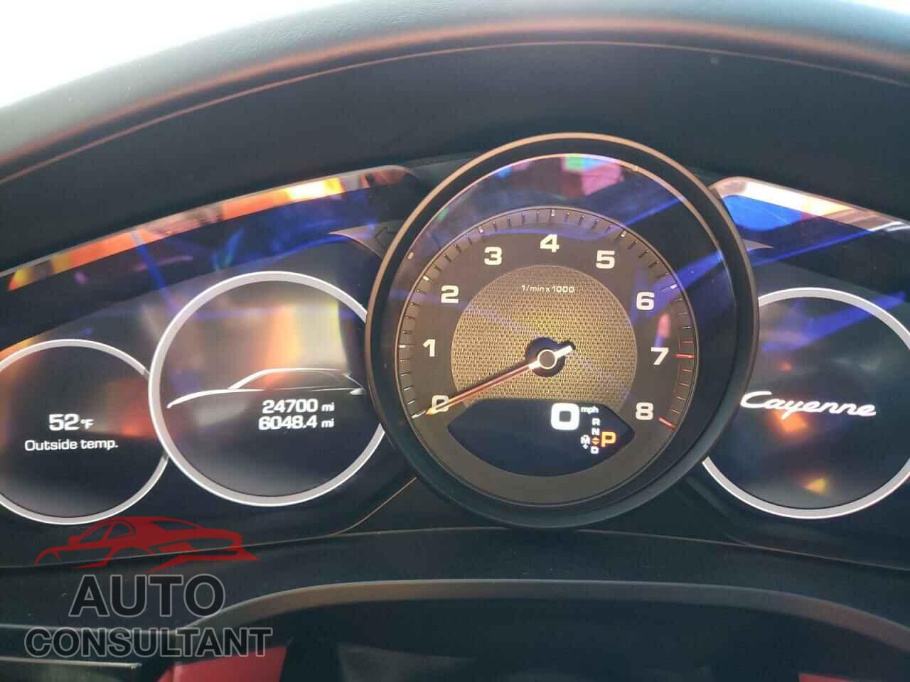 PORSCHE CAYENNE 2019 - WP1AA2AY4KDA13992
