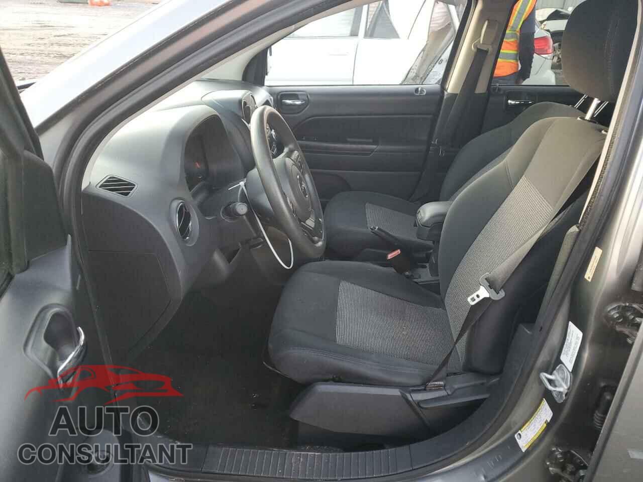 JEEP COMPASS 2012 - 1C4NJCBAXCD716332
