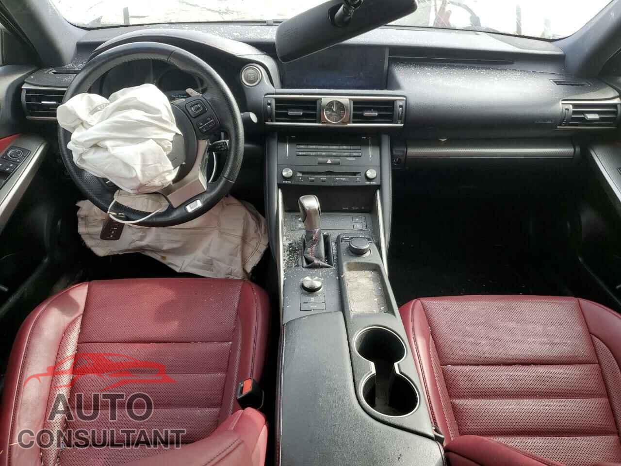 LEXUS IS 2017 - JTHBA1D2XH5056399