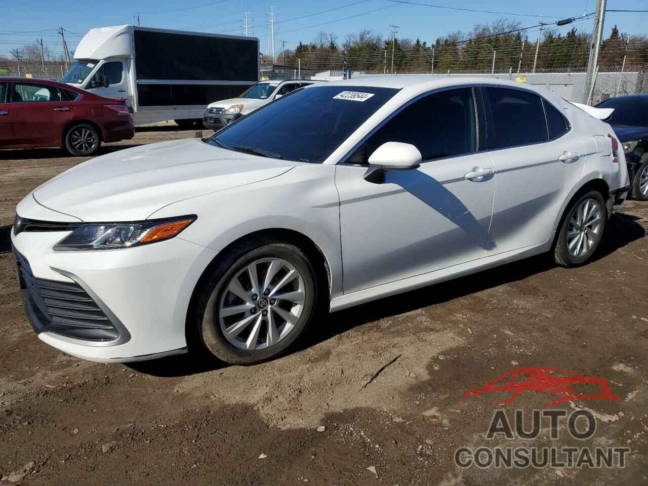 TOYOTA CAMRY 2022 - 4T1C11AK7NU639150