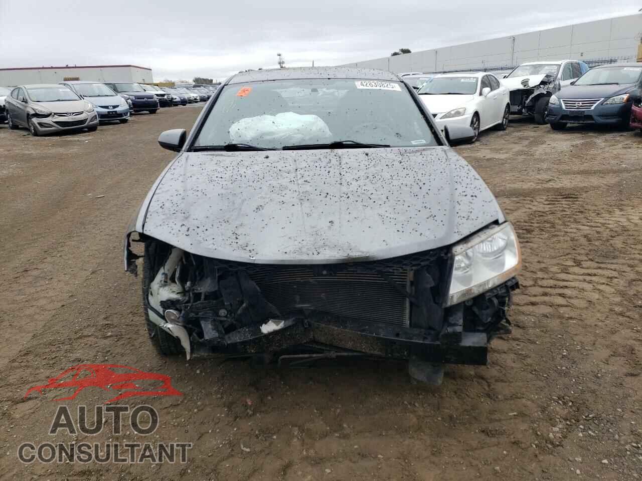 DODGE AVENGER 2011 - 1B3BD1FBXBN589044
