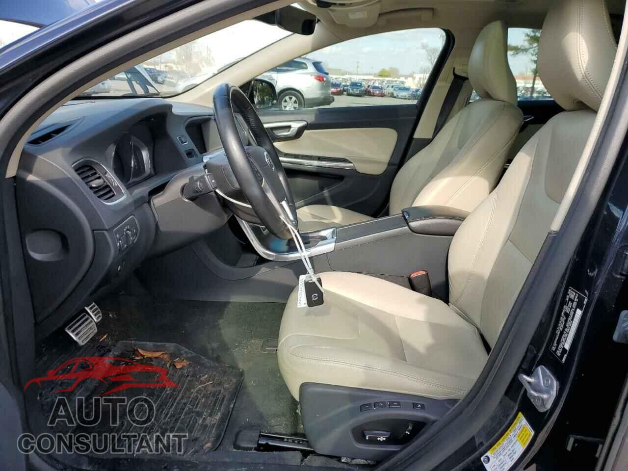 VOLVO S60 2016 - YV126MFK9G2403233