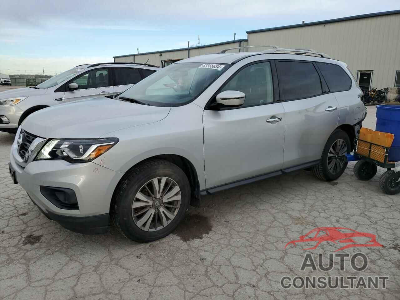 NISSAN PATHFINDER 2019 - 5N1DR2MN7KC650272