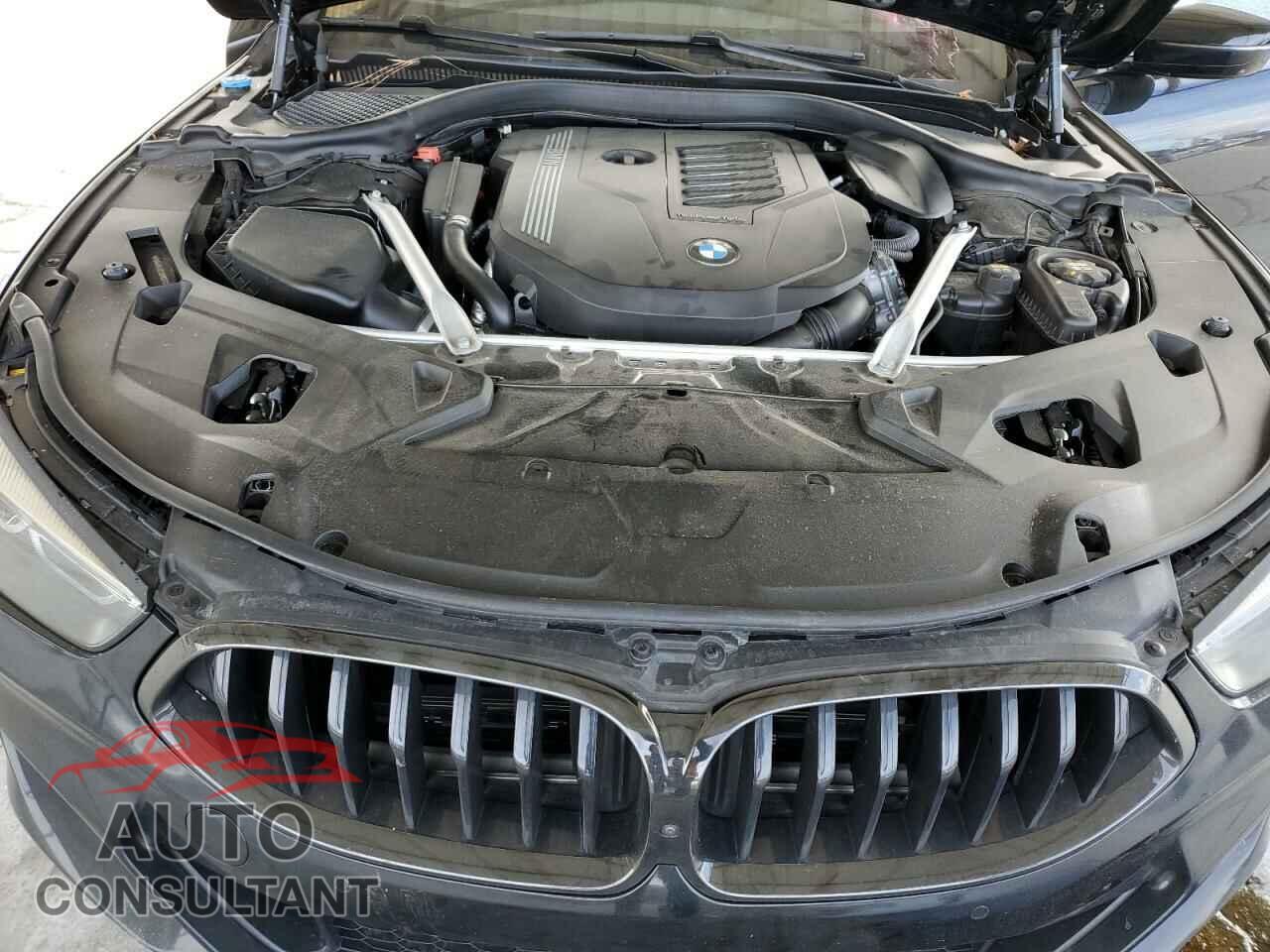 BMW 8 SERIES 2021 - WBAGV2C08MCG13060