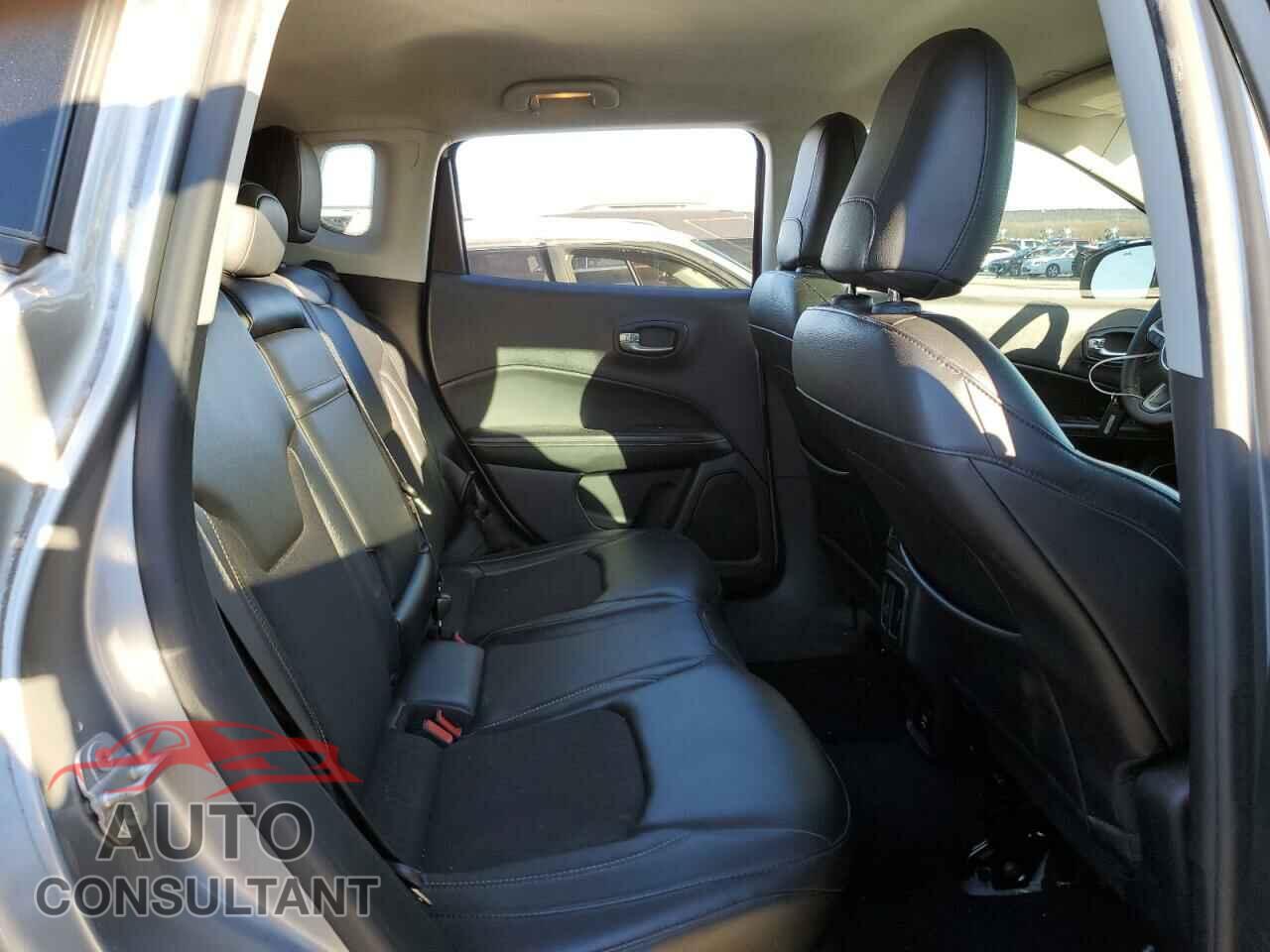 JEEP COMPASS 2017 - 3C4NJCBB0HT653106