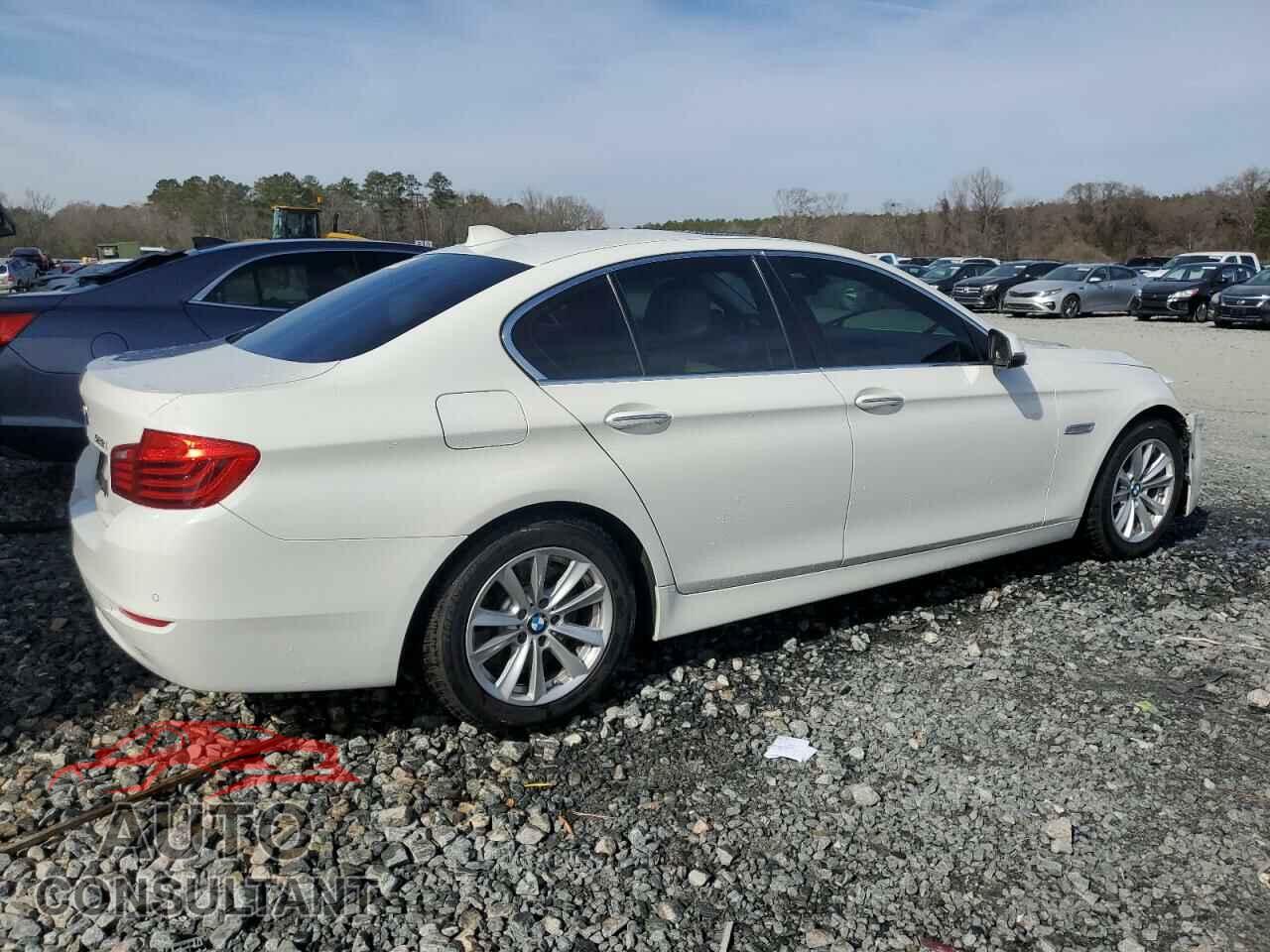 BMW 5 SERIES 2016 - WBA5A5C52GD525780