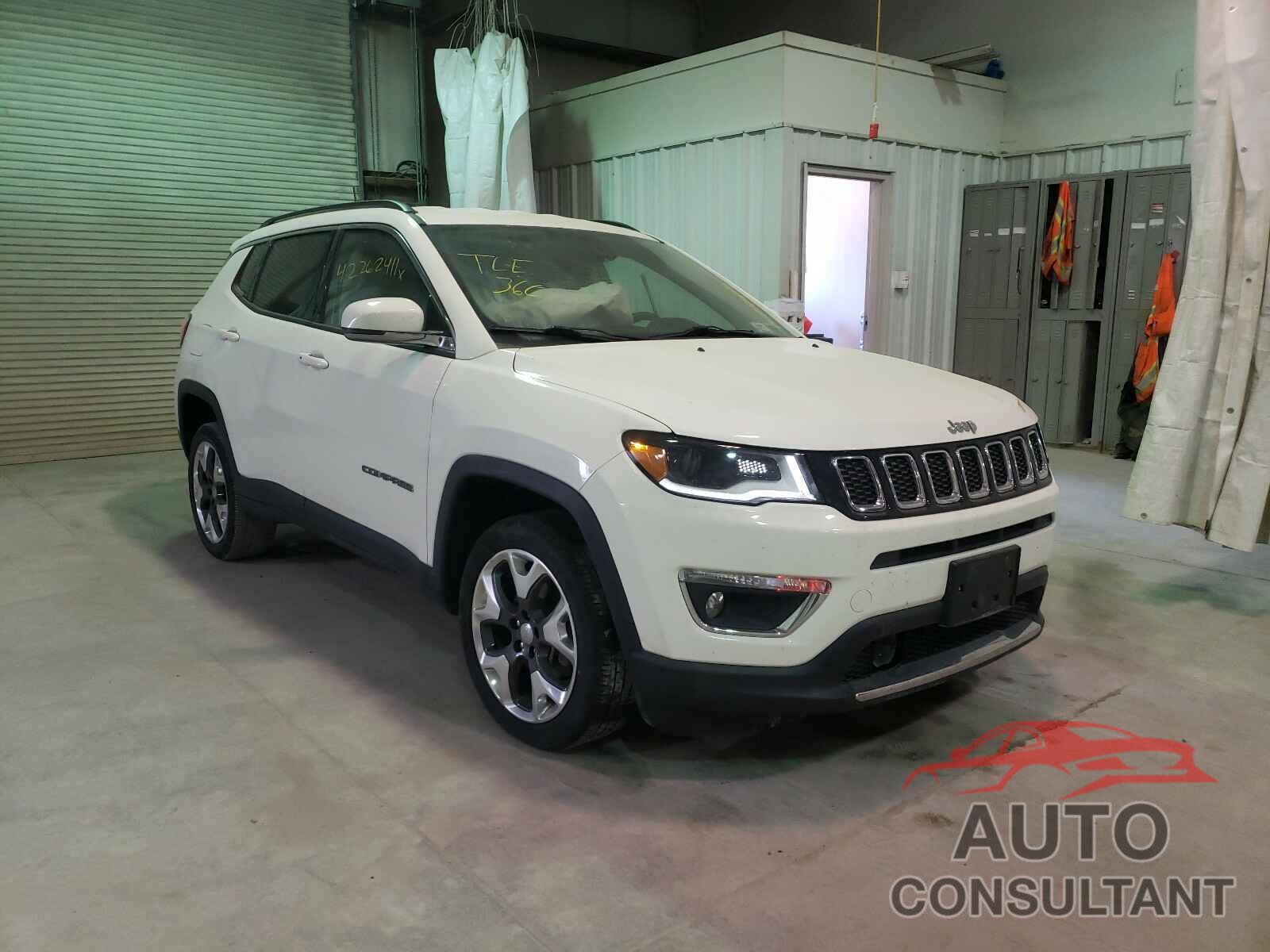 JEEP COMPASS 2018 - 3C4NJDCB5JT393540