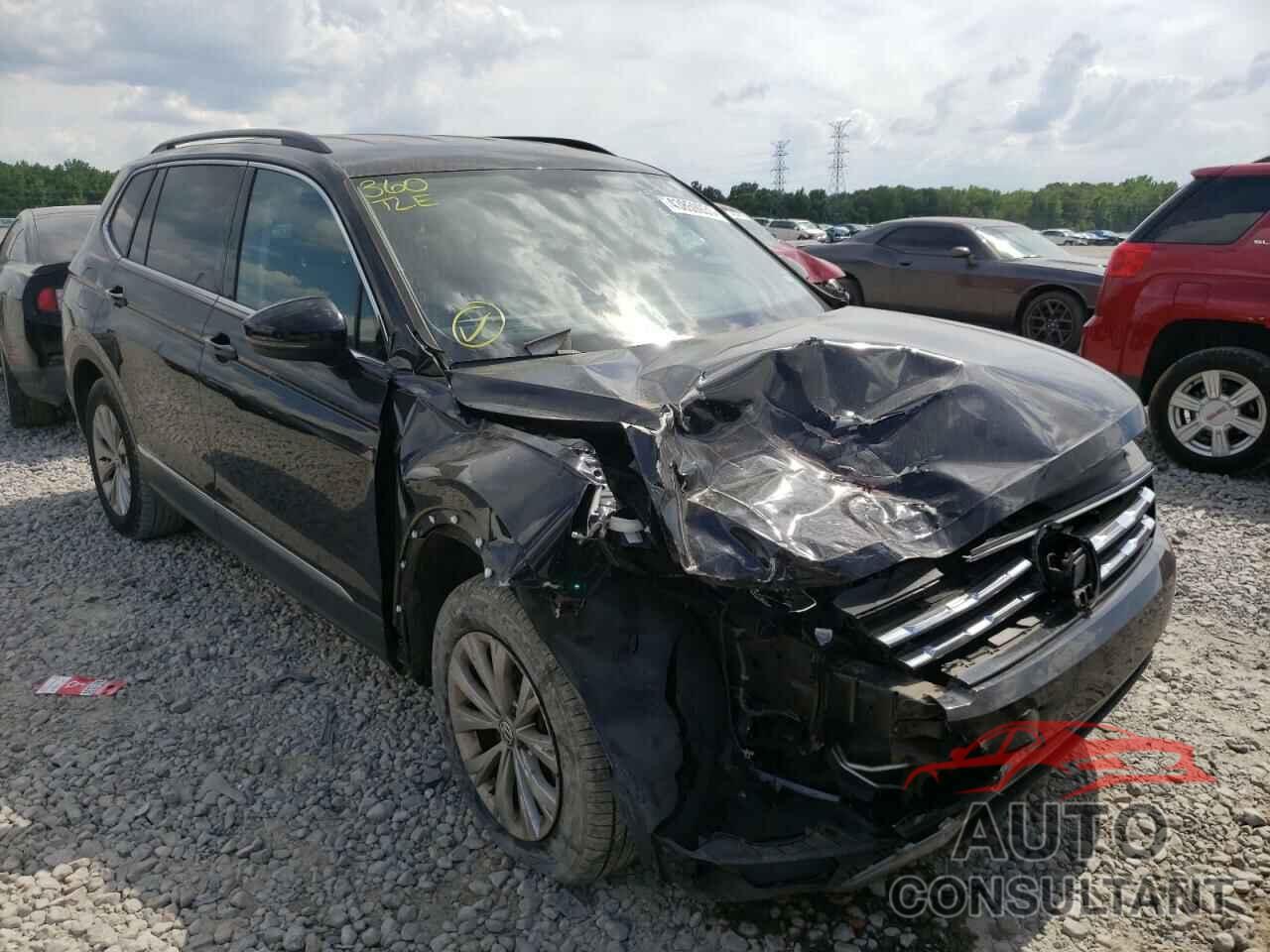VOLKSWAGEN TIGUAN 2018 - 3VV3B7AX2JM108017