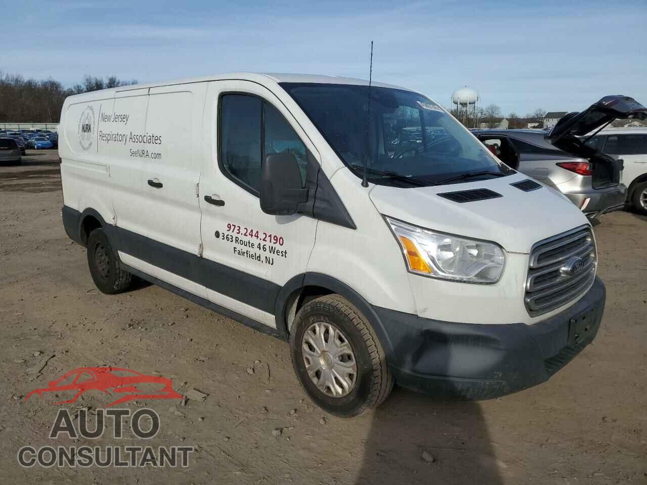 FORD TRANSIT 2018 - 1FTYE1ZM3JKA30471