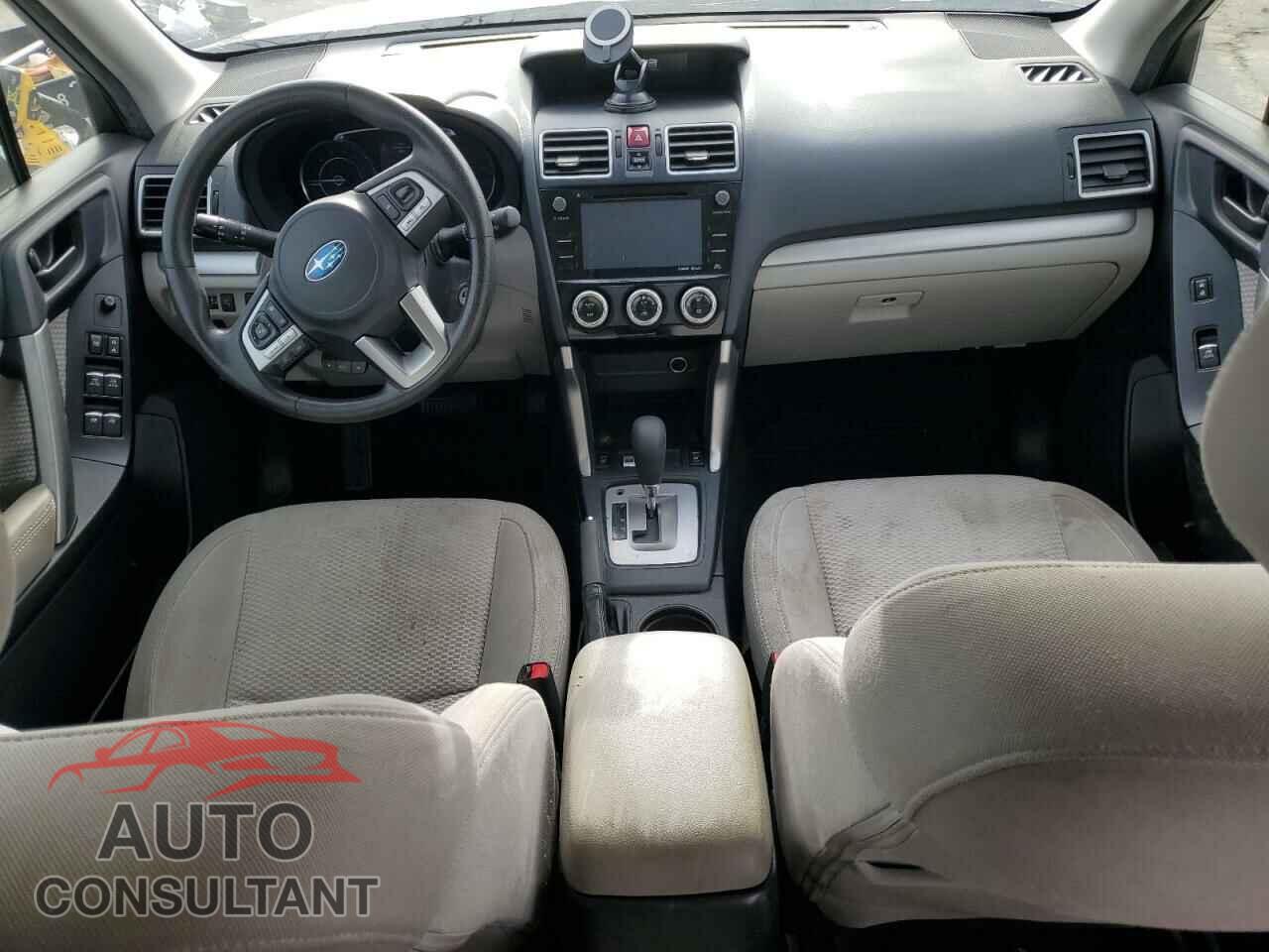 SUBARU FORESTER 2017 - JF2SJAGC2HH521733