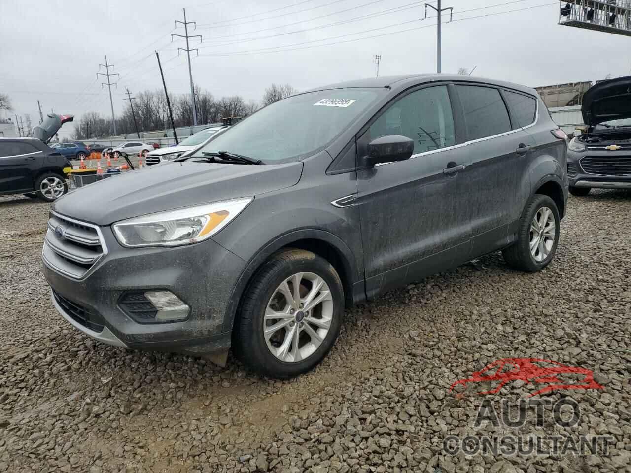 FORD ESCAPE 2017 - 1FMCU9GD3HUE92358