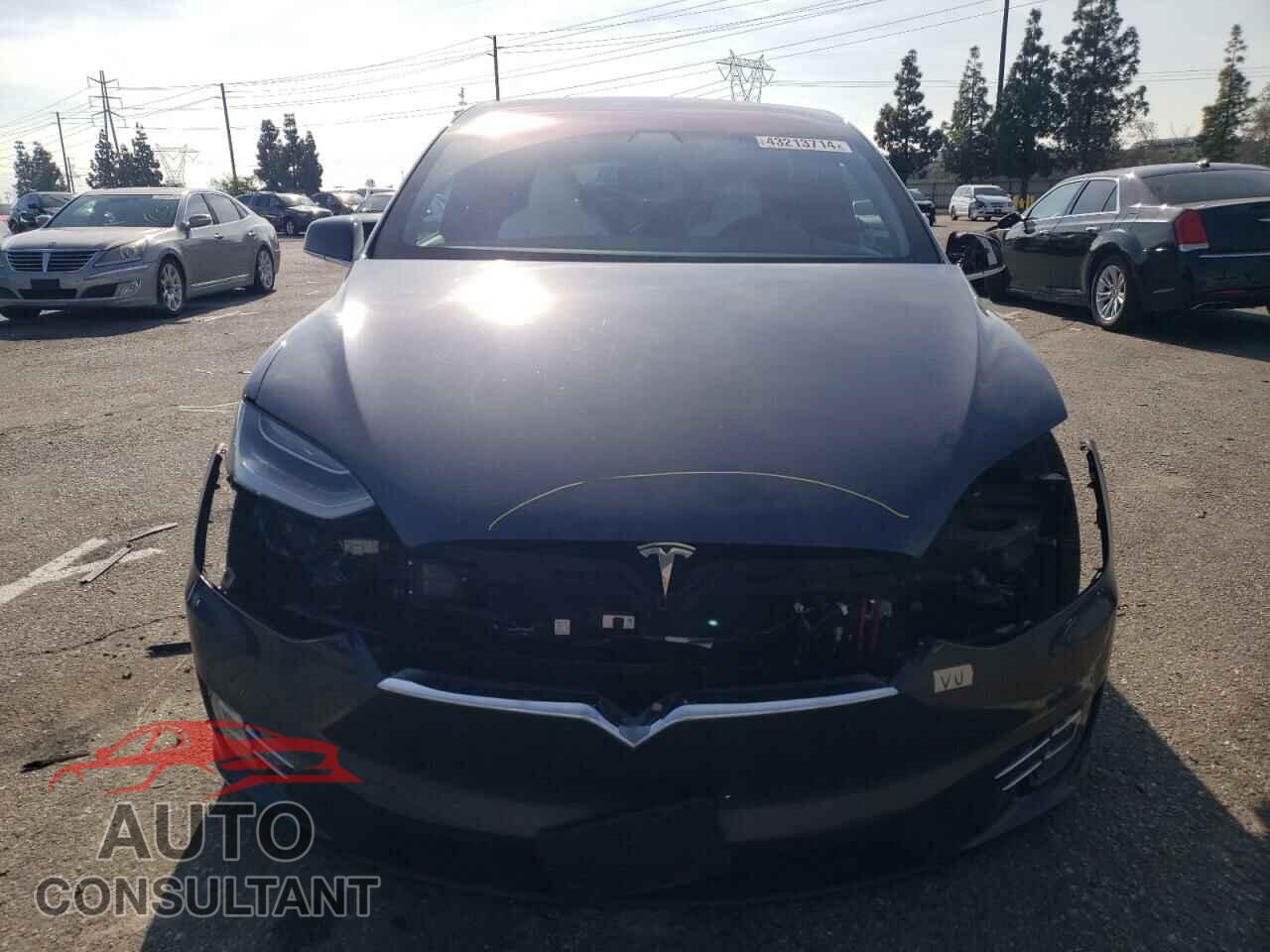 TESLA MODEL X 2017 - 5YJXCBE29HF074137