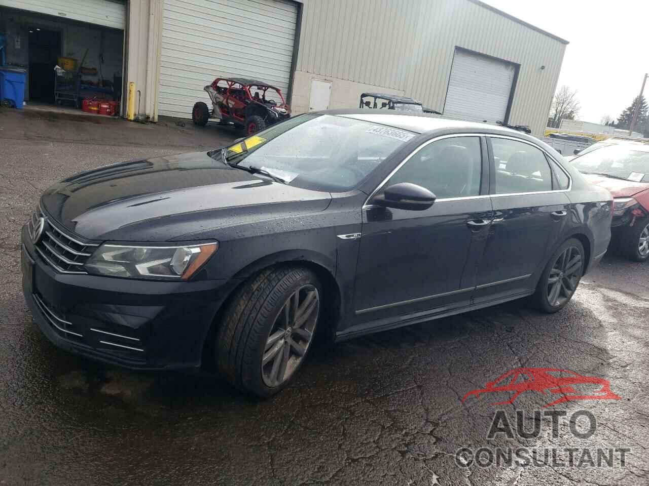 VOLKSWAGEN PASSAT 2017 - 1VWDT7A30HC037101