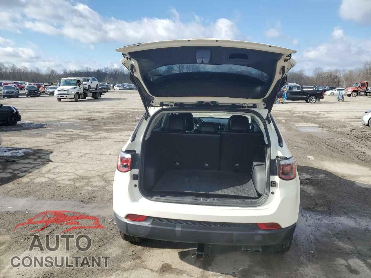 JEEP COMPASS 2020 - 3C4NJDBB7LT164880