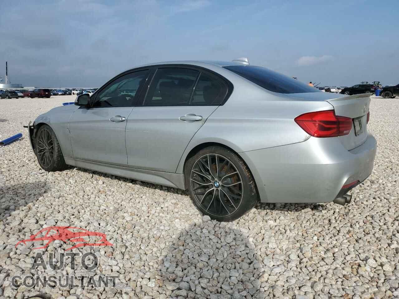 BMW 3 SERIES 2016 - WBA8E9C51GP847642