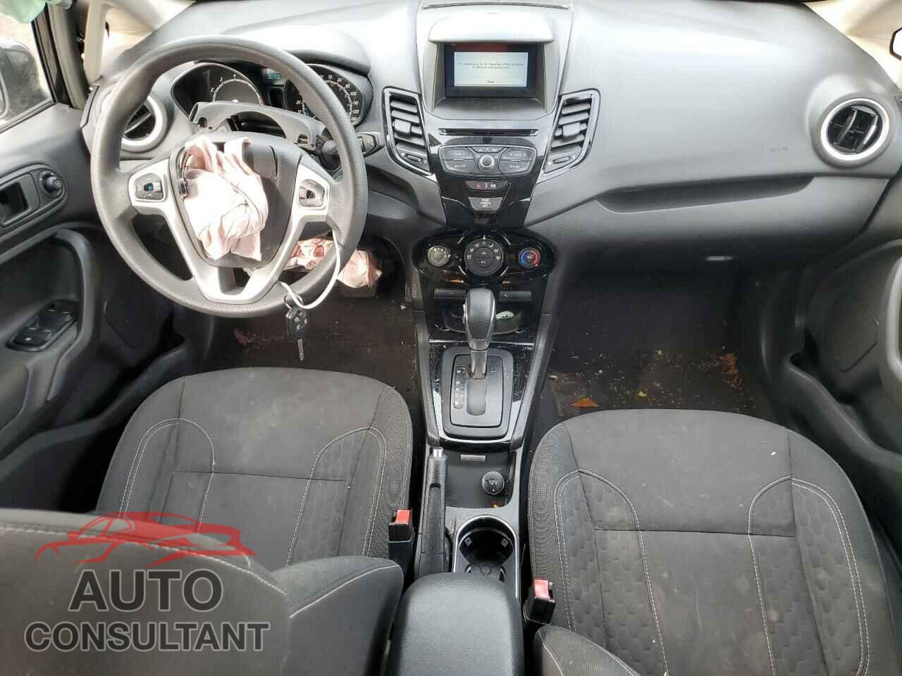 FORD FIESTA 2019 - 3FADP4EJ5KM150777