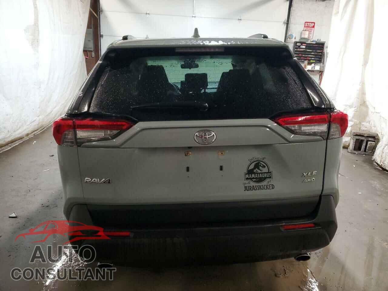 TOYOTA RAV4 2019 - JTMP1RFV9KD032296