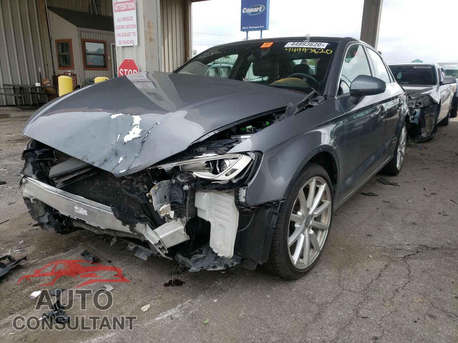 AUDI A3 2015 - WAUCJGFF8F1101477