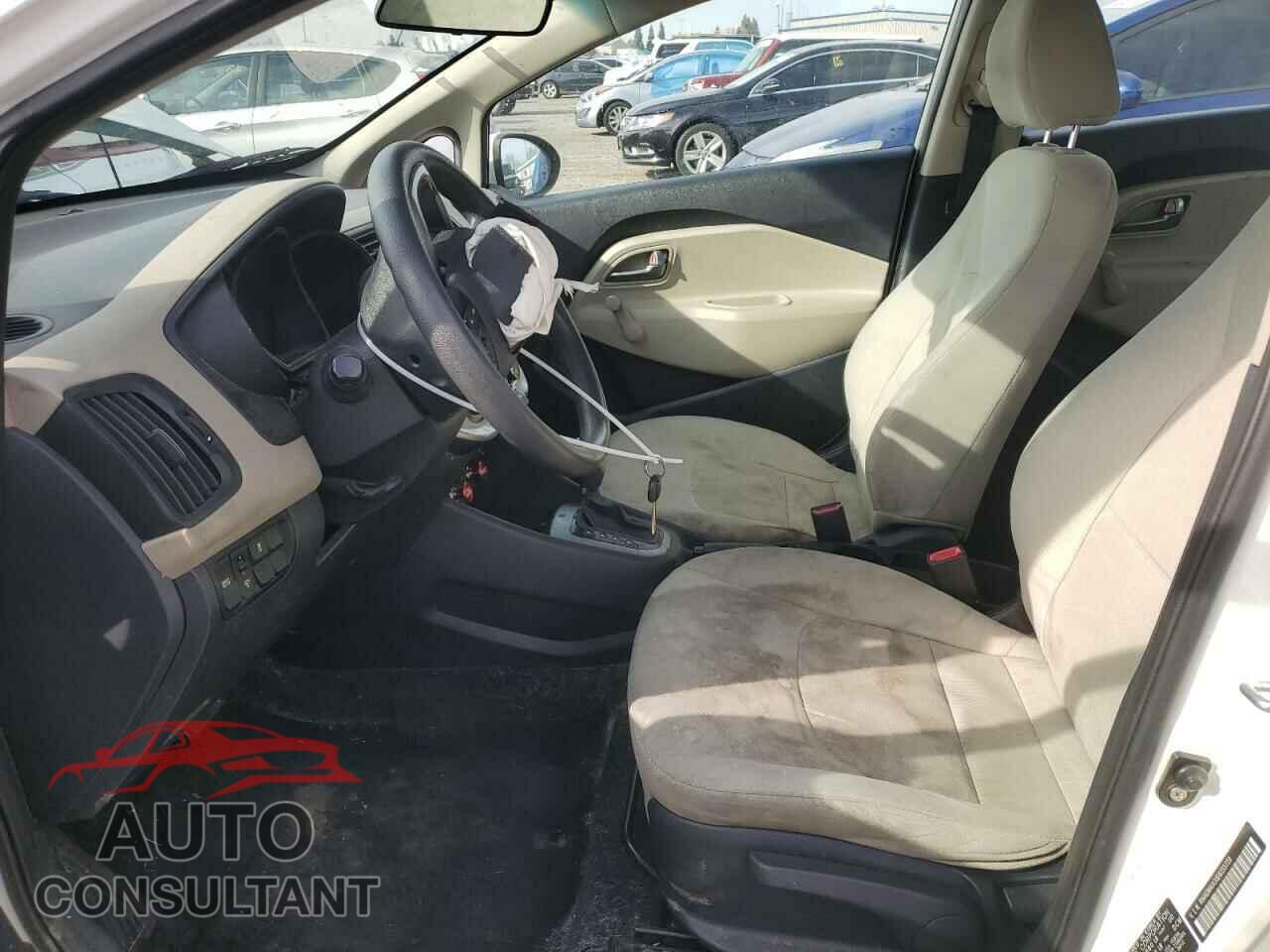 KIA RIO 2013 - KNADM4A31D6113719